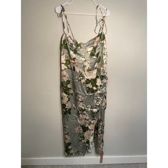 NWT Reformation Marguerite Silk Dress in Tarragon Size 14 - Picture 3 of 15